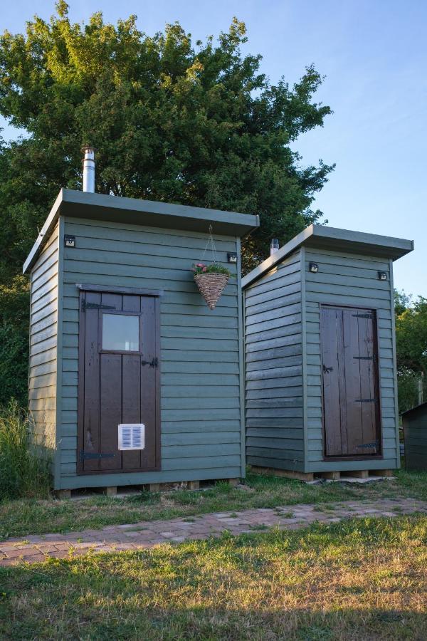 Get Away Hide Away Villa Dereham Екстериор снимка